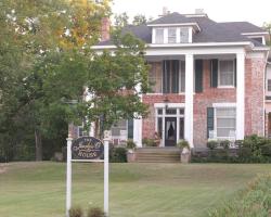 The Jackie O' House Bed and Breakfast