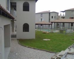 Santini Lace Self Catering Unit