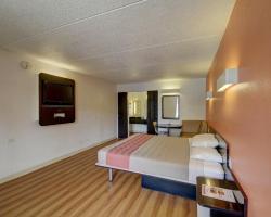 Motel 6-San Antonio, TX - Downtown - Market Square