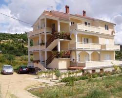Apartments Beg