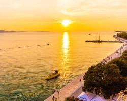 Bristol lux 3BR apartment with view