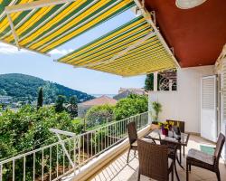 Beautiful Sea View Apartments