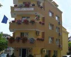 Семеен Hotel Palitra
