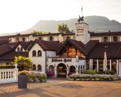 Swiss-Chalet Merlischachen - Romantik Schloss-Hotel am See