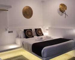 Mykonos Double Luxury Mini Suites - Adults only