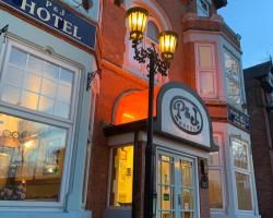 P&J Hotel