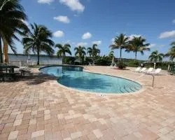 Boca Ciega Resort by Travel Resort Services