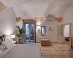 B&B Corte Dei Romiti - Suites & Apartments SIT