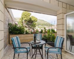 House Apartments Ariva