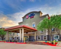 Best Western PLUS University Inn & Suites