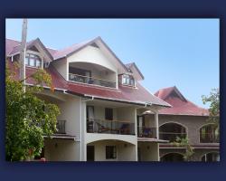 L'Hirondelle Self Catering Guest House