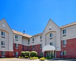 MainStay Suites- Kansas City Overland Park