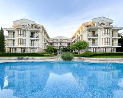 Royal Bay Apartments with Self Check-in