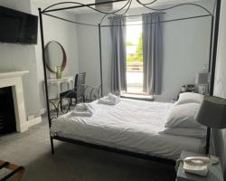 Antrobus Hotel