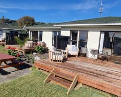 Tāhuna Beach Holiday Park