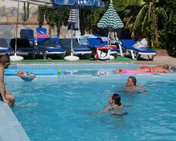 City Hotel