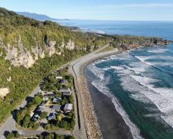 Punakaiki Beachfront Motels