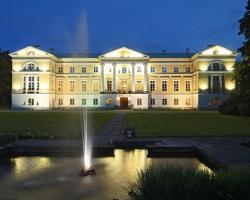 Hotel Mežotnes Palace