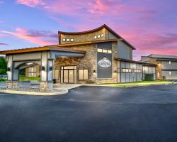 Waterbird Lakeside Inn