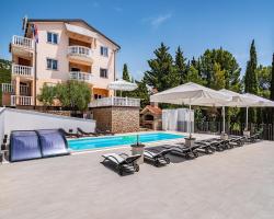 Apartments Prkačin