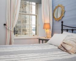 Silver Lining-Royal Mile Apartments