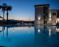 Partenone Resort Hotel