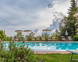 Podere Mezzastrada - Place of Charme