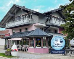 Vintage-Hotel Charivari- Sommerbergbahnen 2024 kostenlos