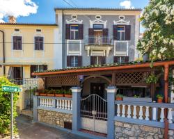 Cozy Home In Omisalj With Kitchen