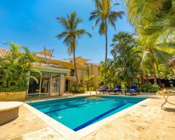 Hotel Santorini Express y Cabañas