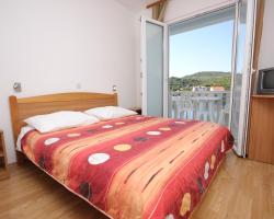 Double Room Zaglav 8144c