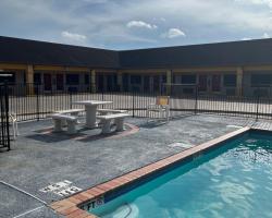 Los Fresnos Inn and Suites