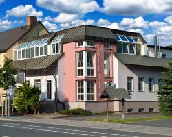 City Hotel