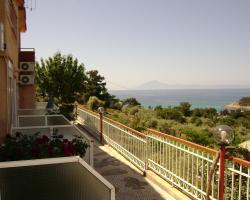 Sunset Apartments & Studios