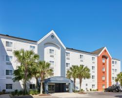 Candlewood Suites Charleston-Northwoods, an IHG Hotel