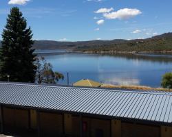 Lake Jindabyne Hotel