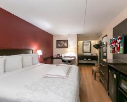 Red Roof Inn PLUS+ Pittsburgh South - Airport