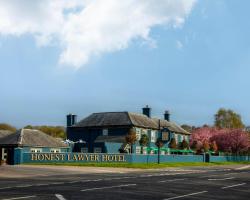 Honest Lawyer Hotel