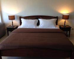 Aroy Kaffeine Guesthouse