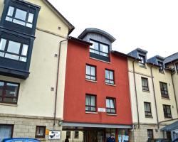 Darroch Court - Self Catering Flats