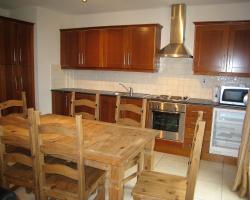 Three-Bedroom Villa Harbour View 2