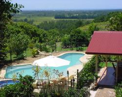 Tropical Coast Retreat - Pet Friendly - Adult only