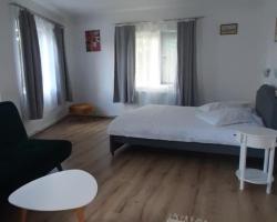 Piccola Italia Casa Racovita