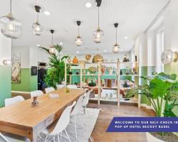 Becozy Self Check-in Pop-Up Hotel Basel