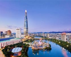 Lotte Hotel World