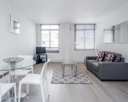 Roomspace Serviced Apartments - River House