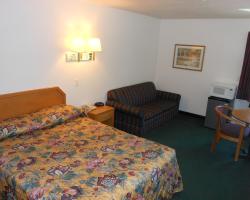 Economy Inn & Suites