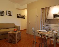 Fondazza Halldis Apartments