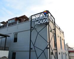 Adamaz House