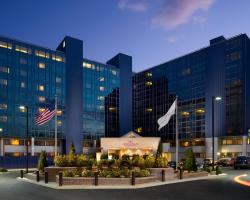 Crowne Plaza JFK Airport New York City, an IHG Hotel